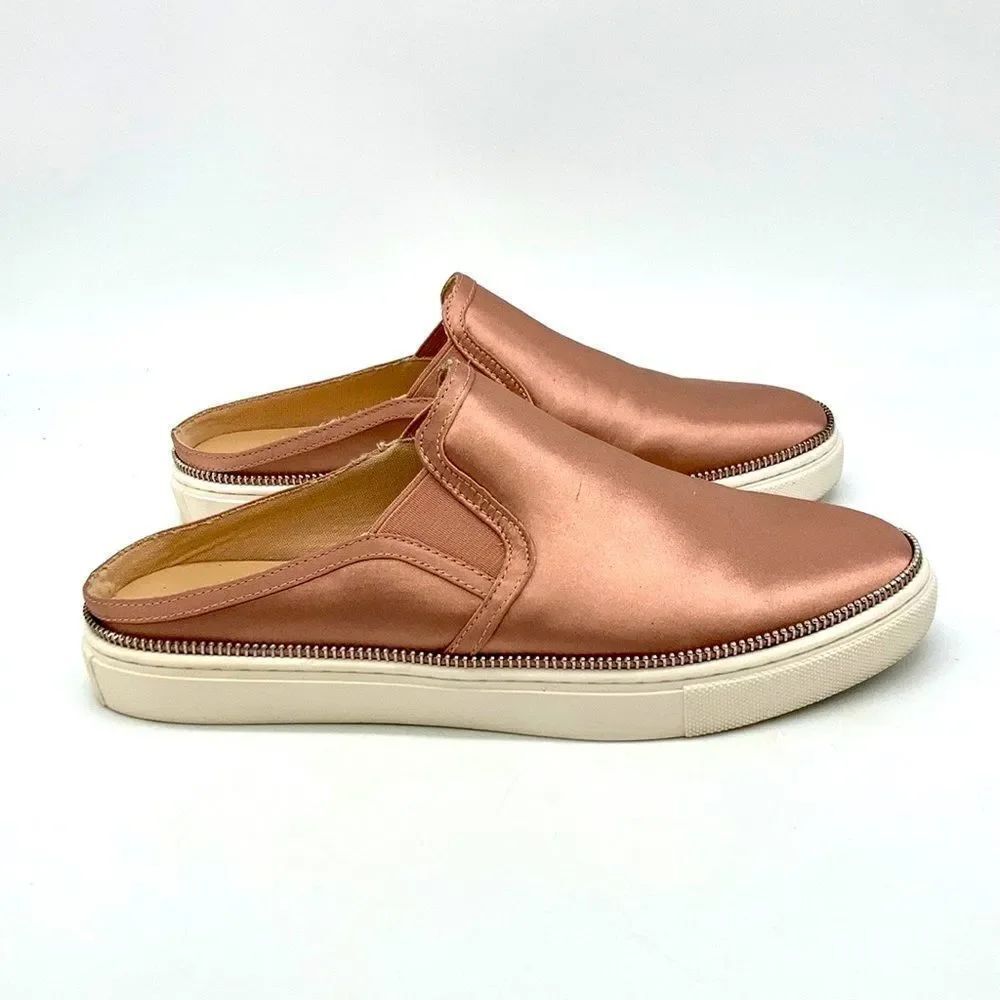 Botkier Hayden Slip-On  - Picture 4 of 13